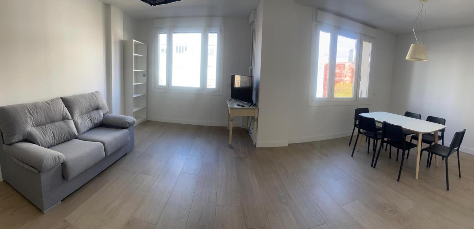 Apartaments Plaza Principe Viana Pamplona Exteriör bild